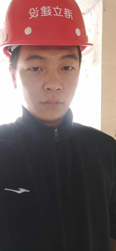 木工班组长：曹晖.jpg